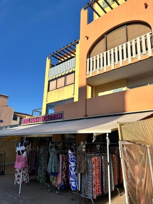 Appartement Bord De Mer Le Barcares Exterior photo