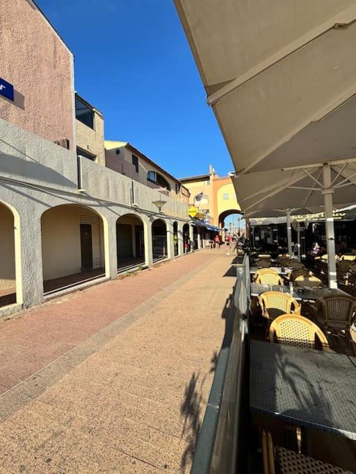 Appartement Bord De Mer Le Barcares Exterior photo